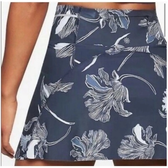 Athleta Navy Blue Floral Sonic Tennis Skort, S - Picture 11 of 14